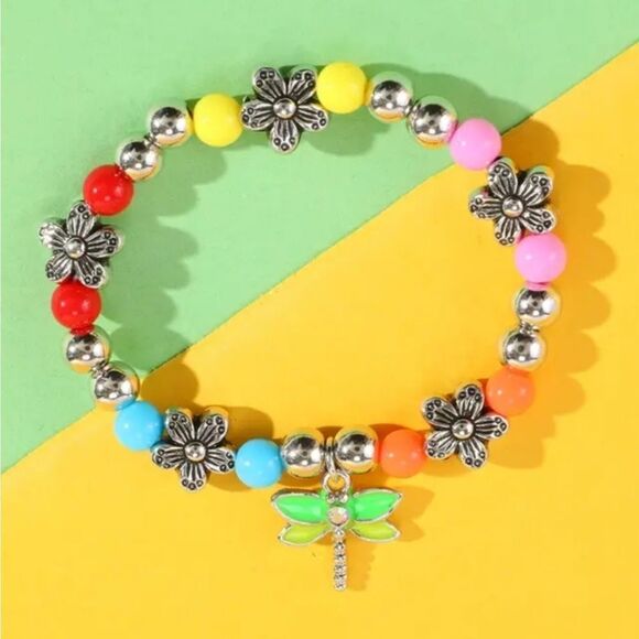 Super cute girls Dragonfly pendant bracelet - Picture 3 of 8